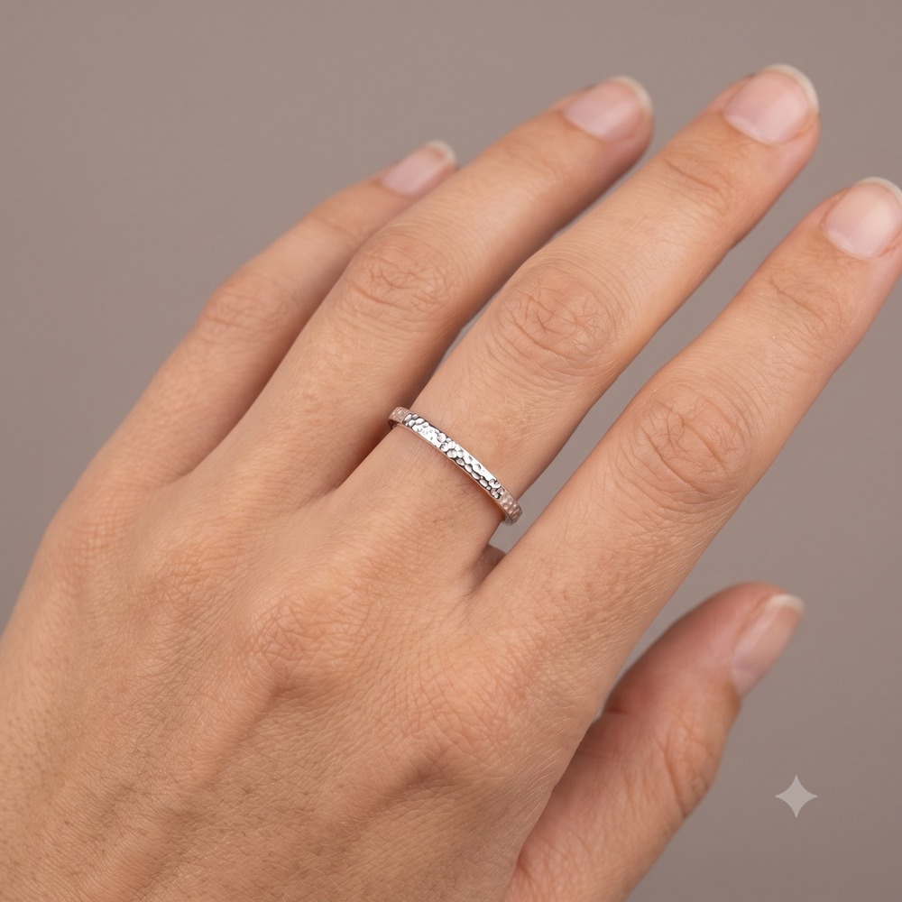 925 Sterling Silver Hammered Texture Stackable Band Ring Minimalist Size 7.5